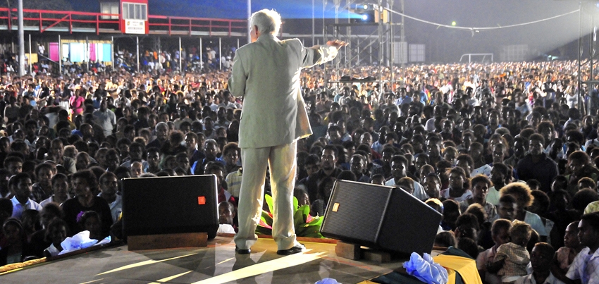 25,000 Plus Attend Nightly